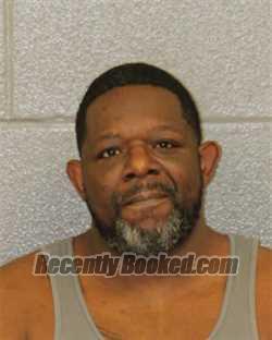 Recent Mugshot Image for CALVIN LAMONT WOODS in Mecklenburg County, North Carolina