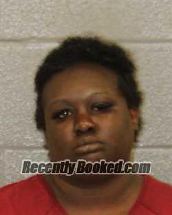 Recent Mugshot Image for TIRARA SHERISE GILLESPIE in Mecklenburg County, North Carolina