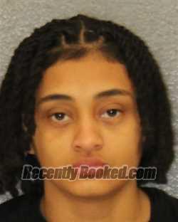 Recent Mugshot Image for HEAVEN JASMIN JACKSON in Mecklenburg County, North Carolina