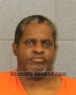 Recent Mugshot Image for RAYFIELD TAYLOR in Mecklenburg County, North Carolina