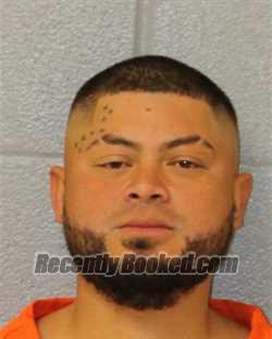 Recent Mugshot Image for OSCAR SOLARZANO in Mecklenburg County, North Carolina