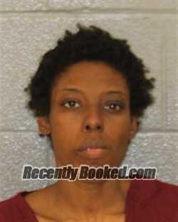 Recent Mugshot Image for KEYERRA TEVONNE HUNSUCKER in Mecklenburg County, North Carolina