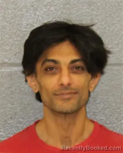 Recent Mugshot Image for SHIV SUKHDEV KALOLA in Mecklenburg County, North Carolina