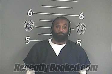 Recent Mugshot Image for KELVIN D SIMMONS in Pike County, Kentucky