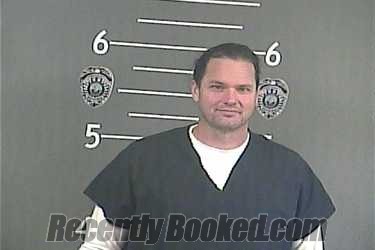 Recent Mugshot Image for MELVIN P EMDE in Pike County, Kentucky