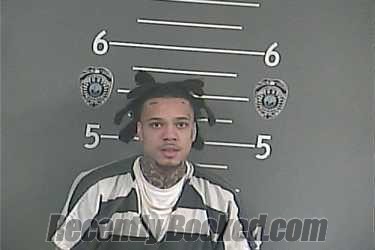 Recent Mugshot Image for MALIK . SMITH in Pike County, Kentucky