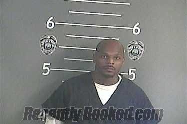 Recent Mugshot Image for SHAMEL M DOVE in Pike County, Kentucky
