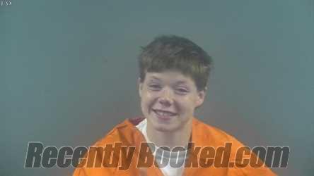 Recent Mugshot Image for AUBREY G OLIVER in Warren County, Kentucky