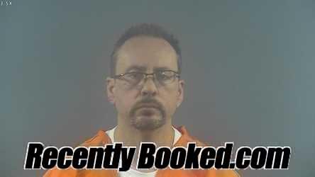 Recent Mugshot Image for CHRISTOPHER MICHAEL MEREDITH in Warren County, Kentucky