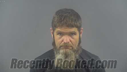 Recent Booking / Mugshot for ERIC EUGENE NICHOLS in Warren County, Kentucky
