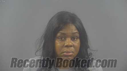 Recent Mugshot Image for JAQUITA VONTINAE JONES in Warren County, Kentucky