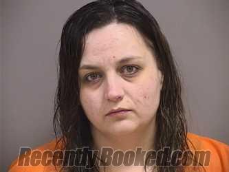 Recent Booking / Mugshot for SAMANTHA LEE WHITE in Somerset County, Maine