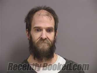 Recent Mugshot Image for JOSHUA RYAN MADORE in Somerset County, Maine