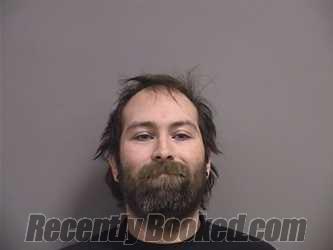 Recent Mugshot Image for NICHOLAS E ESTES in Somerset County, Maine
