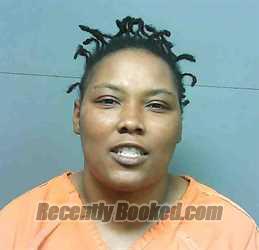 Recent Mugshot Image for QUASHONDRIA MANNING in Franklin County, Florida
