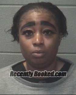 Recent Mugshot Image for MICHELLE RENEE COLE in Onslow County, North Carolina