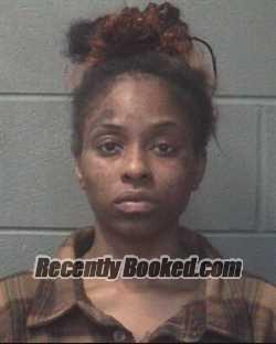 Recent Mugshot Image for MEYONNA QUANTIA MILLER in Onslow County, North Carolina