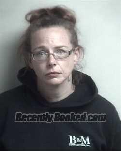 Recent Mugshot Image for AMY LAVIOLETTE GRISWOLD in Pasquotank County, North Carolina