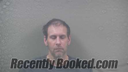 Recent Mugshot Image for SHAWN MICHAEL MOORE in Dickinson County, Michigan