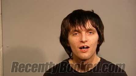 Recent Mugshot Image for Derek Andrew Jones in Marquette County, Michigan