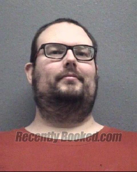 Recent Mugshot Image for TRAVIS RAMEY in Muskegon County, Michigan