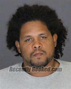 Recent Mugshot Image for YEYSON YSTURIZ-VARGAS in St Clair County, Michigan