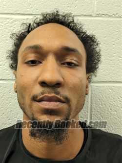 Recent Mugshot Image for ROBERT KARON MCENTIRE in Rutherford County, North Carolina