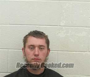 Recent Booking / Mugshot for DEKOTA RYAN PETTRY in Rutherford County