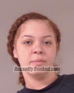 Recent Mugshot Image for Malisia Ariana Vaughn in Scott County, Minnesota