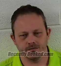 Recent Mugshot Image for JOSHUA DAIRELL HOLT in Surry County, North Carolina