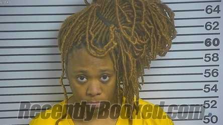 Recent Mugshot Image for Kachina Shante ABRAMS in Forrest County, Mississippi