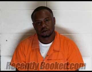 Recent Mugshot Image for XAVIER SHARON CUFF in Lowndes County, Mississippi