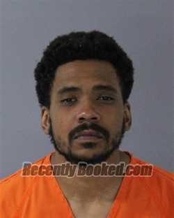 Recent Mugshot Image for DAVONTA TRAYVON ROBINSON in Madison County, Mississippi