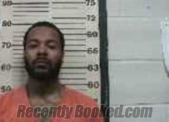 Recent Mugshot Image for LAJAIRUS MARQUIS KNOX in Oktibbeha County, Mississippi