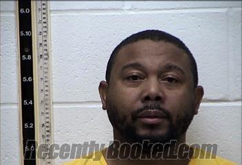 Recent Mugshot Image for BRADLEY ANTWAN WELLS in Pearl River County, Mississippi