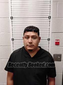 Recent Mugshot Image for OMAR MONTOYA in Tate County, Mississippi