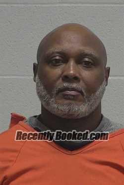 Recent Mugshot Image for GREGORY LAMONT UZZELL in Wayne County, North Carolina