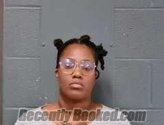Recent Mugshot Image for Atheasha Marie Wallace in Callaway County, Missouri