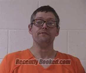 Recent Mugshot Image for THOMAS ANDREW RIDDLE in Yancey County, North Carolina