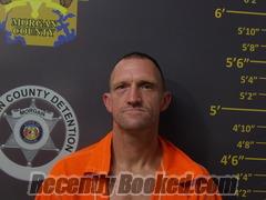 Recent Mugshot Image for JUSTIN WADE HARDING in Morgan County, Missouri