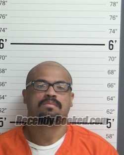 Recent Booking / Mugshot for JAMES ANTHONY LAMAR WYCHE in Curry County