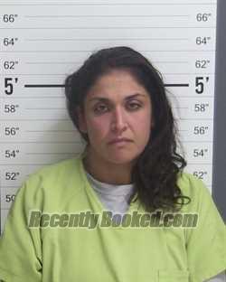 Recent Mugshot Image for DESIREE LUCINDA MAES in Curry County, New Mexico