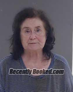 Recent Booking / Mugshot for LINDA SWEET in Caldwell County, Texas