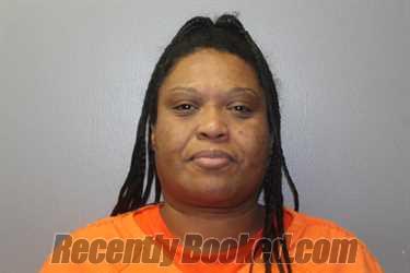 Recent Mugshot Image for QUINZELLA RAILBACK in Custer County, Oklahoma