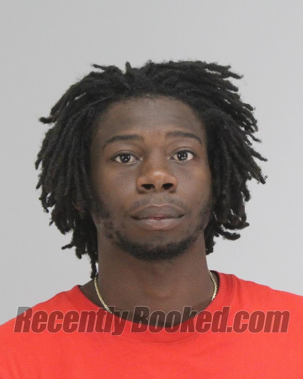 Recent Booking / Mugshot for ERIC WARREN in Dallas County, Texas