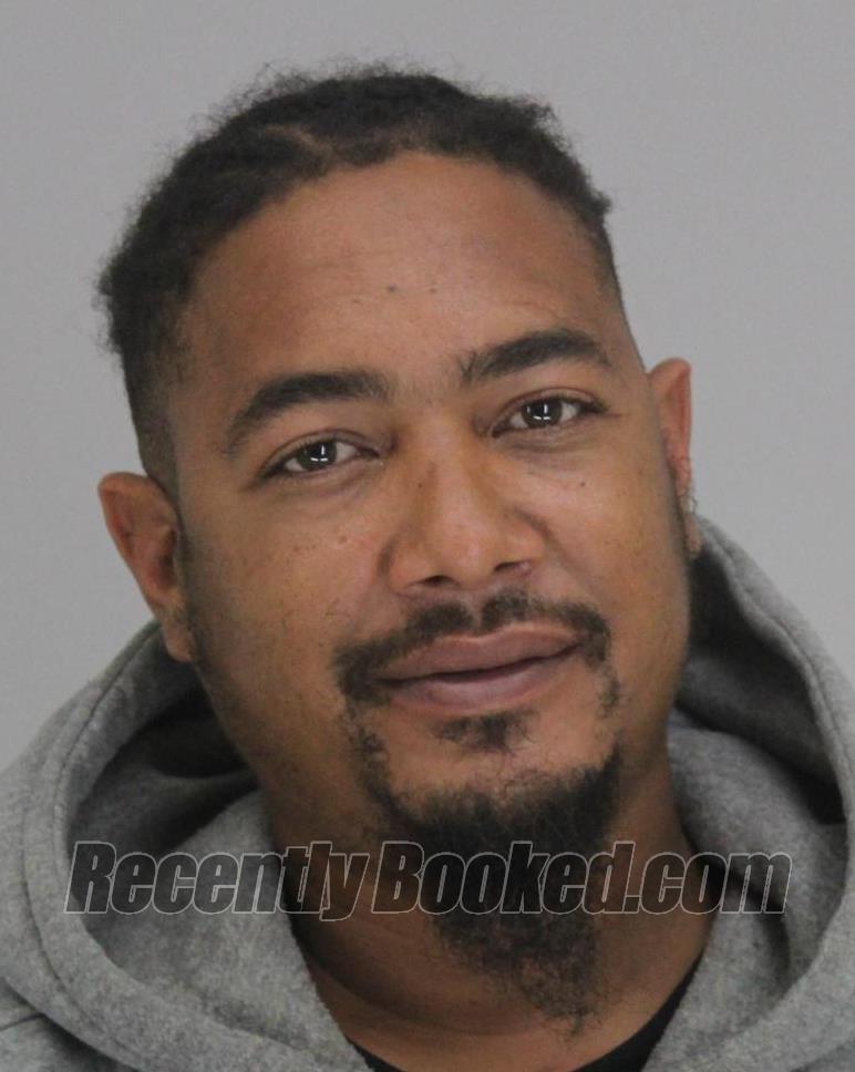Recent Booking / Mugshot for ALVIN HARPER in Dallas County, Texas