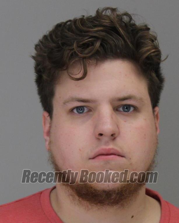 Recent Booking / Mugshot for JAMES DAVIS in Dallas County, Texas