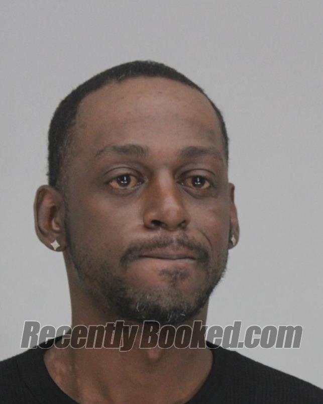 Recent Booking / Mugshot for MONTERRELL DURRELL in Dallas County, Texas