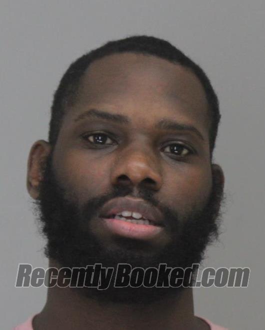 Recent Booking / Mugshot for TAVARIS REMBLE in Dallas County, Texas
