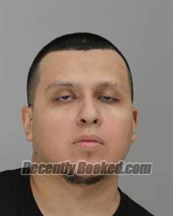Recent Booking / Mugshot for RICARDO BENAVIDEZ in Dallas County, Texas